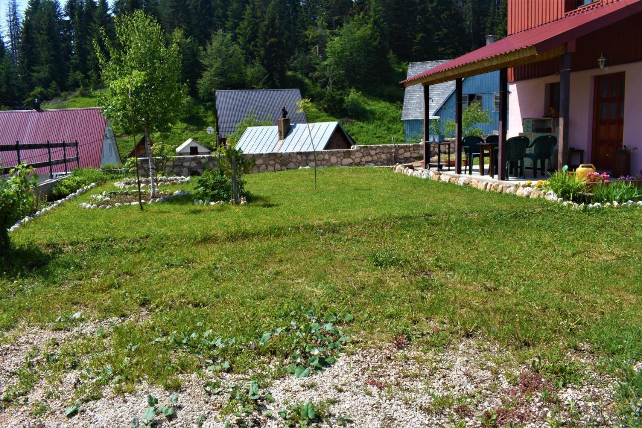 Sepic Accommodation Žabljak Exterior foto